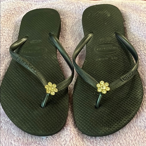 Havaianas Shoes - Havaianas Black Sandals with Flower Accents